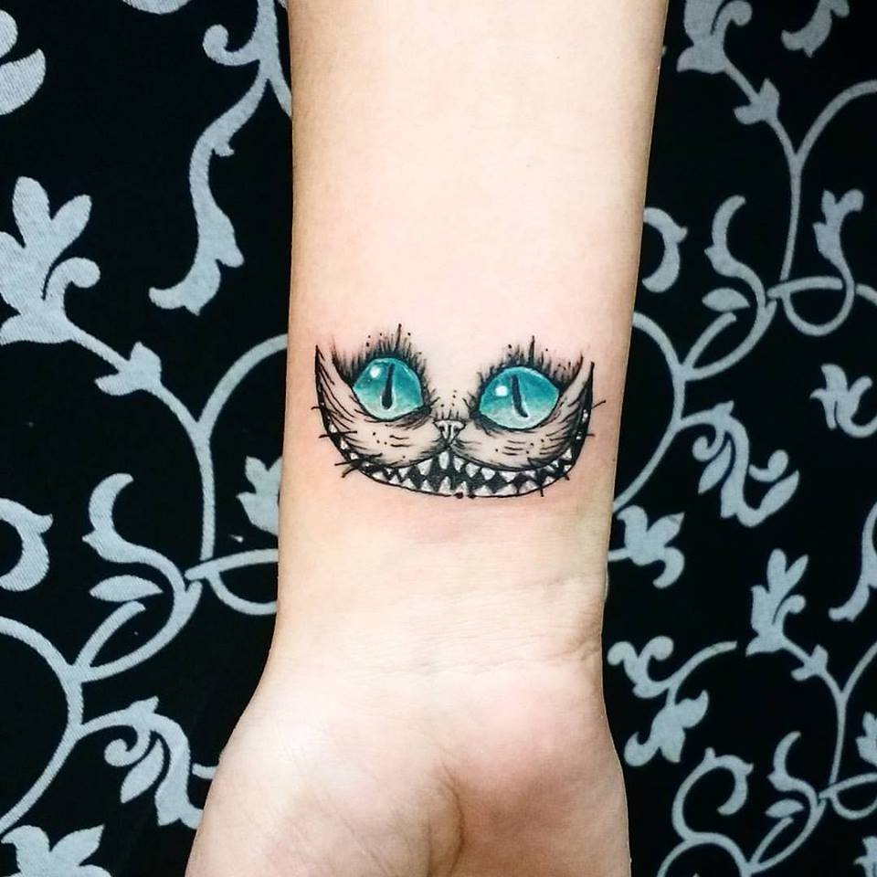 Cobertura de Cicatriz e Tatuagem - Tatuador Batel - Curitiba - Fernanda Mello Tattoo